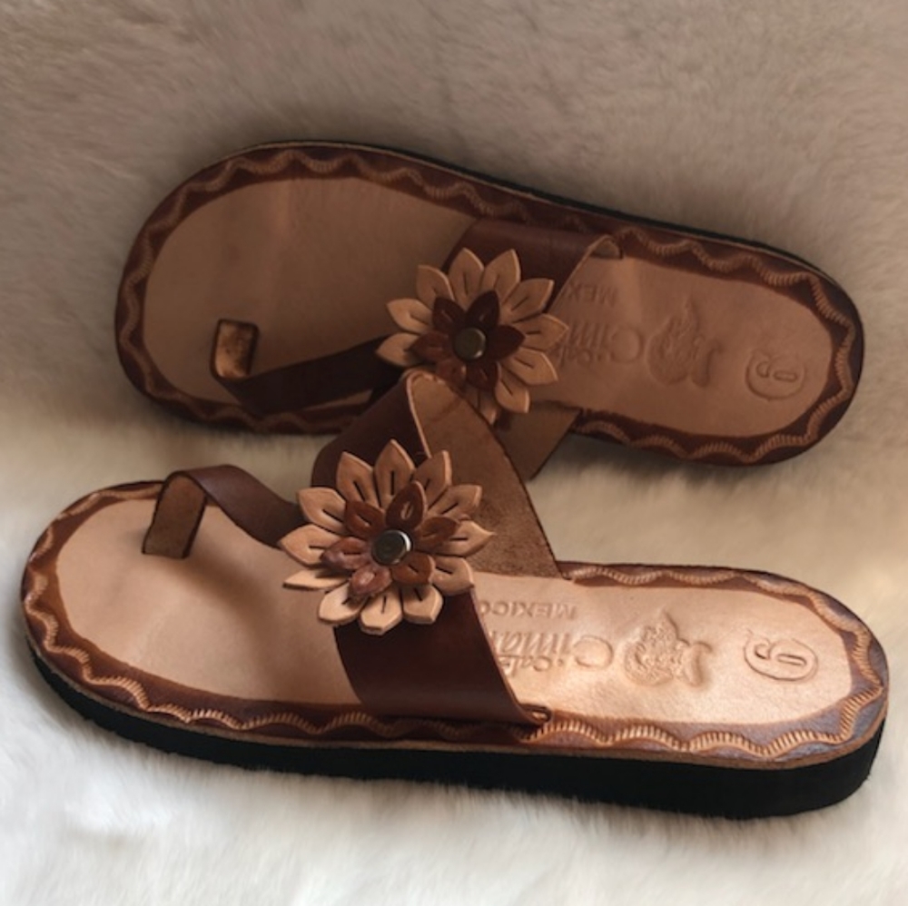 Brown sandals - Picture 6 of 8
